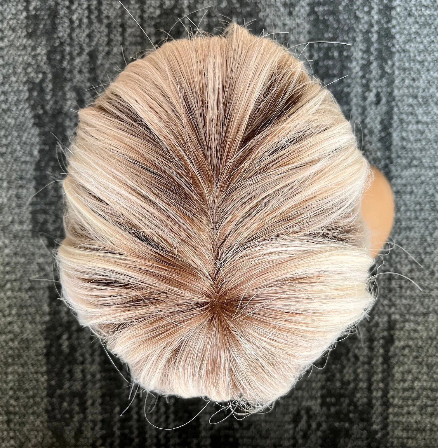 Preloved, Ellen Wille, Sing wig | Synthetic fibre | Platinum Blonde Rooted | Average cap | 11" length