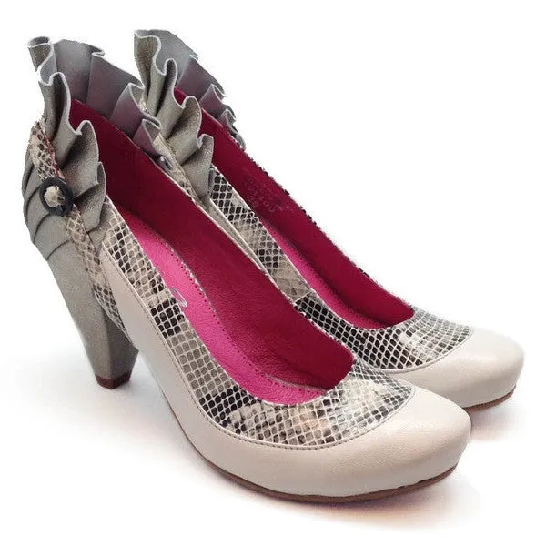 Tresor - Ivory heel shoe- last pair 35